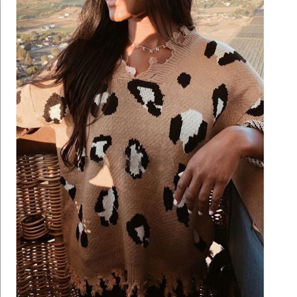 Leopard Print Ripped Sweater S - Picture 2 of 10